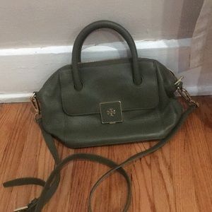 LAST CHANCE Perfect Condition Tory Burch Olive Bag